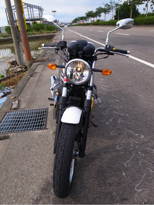 [開箱] (7/29更新) 就是愛復古風!! Moto Guzzi V7 Classic 圖多見諒!