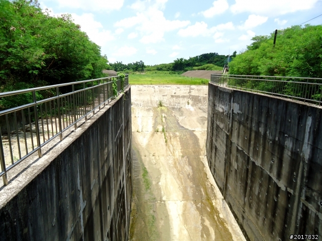 2012-7-10高雄燕巢惡地形絕地逢生險象之旅
