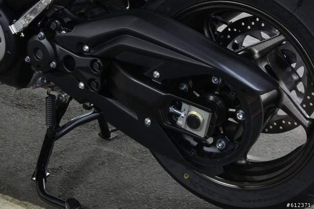T-MAX 530 從入手到現在終於可以幫它拍照了!! 2012-07-10 新增前盾牌小夜燈改裝