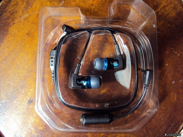 羅技 TripleFi 10 開箱