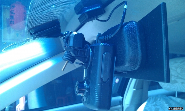 v737 後視鏡扣環式支架  分享