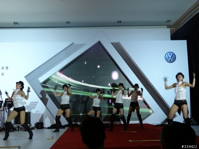 VW時尚Coupe - CC上市發表會於新莊旗艦店