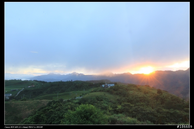 第一次到六十石山