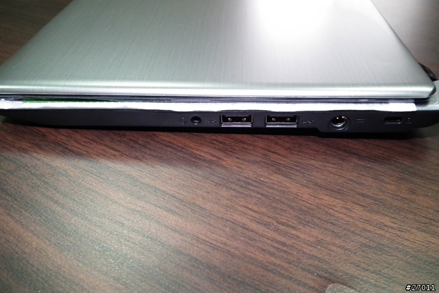 acer 11.6"小筆電 V5-171 開箱-7/27更新螢幕出問題!