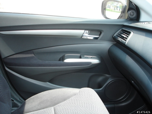 海外開箱-小改款HONDA CITY 1.5
