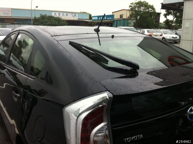 145天的等待是值得的我的大HAPPY(黑 Prius) 開箱![圖多慎入]