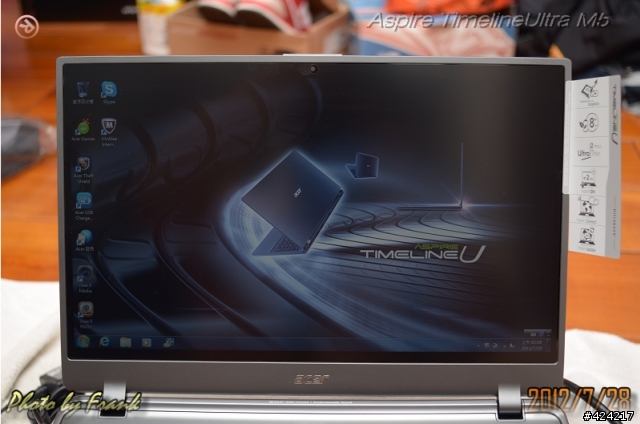 [開箱] 輕薄大螢幕 Acer Aspire Timeline Ultrabooks M5 - 581TG