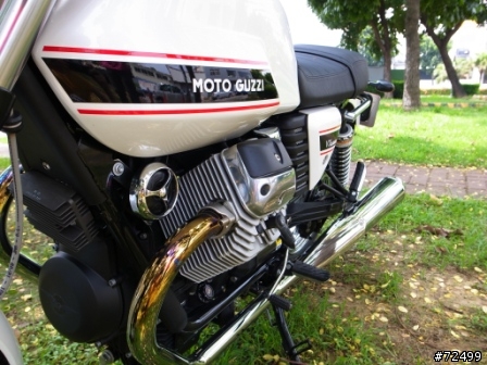 [開箱] (7/29更新) 就是愛復古風!! Moto Guzzi V7 Classic 圖多見諒!