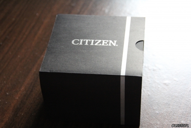 {開箱} CITIZEN CB0011-00E