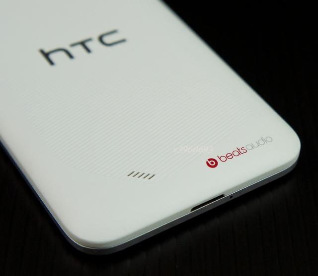 [開箱分享] HTC Desire VC 雙模雙待 (CDMA+GSM)