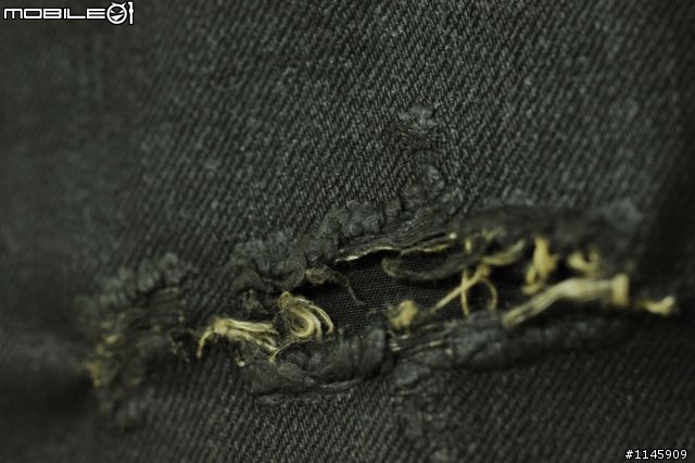 [傳說中的...]Dior Homme 04SS Destroyed 黑膠破褲