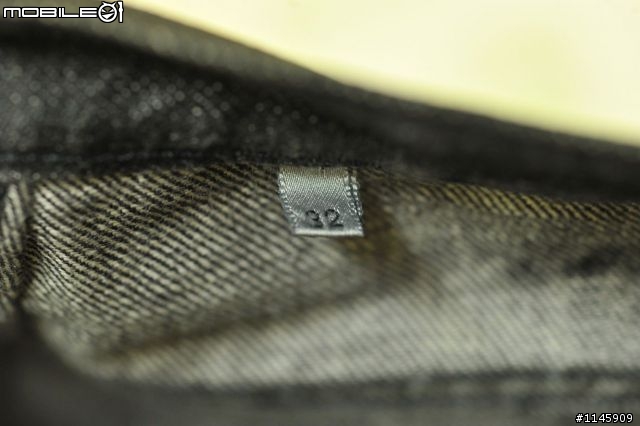 [傳說中的...]Dior Homme 04SS Destroyed 黑膠破褲