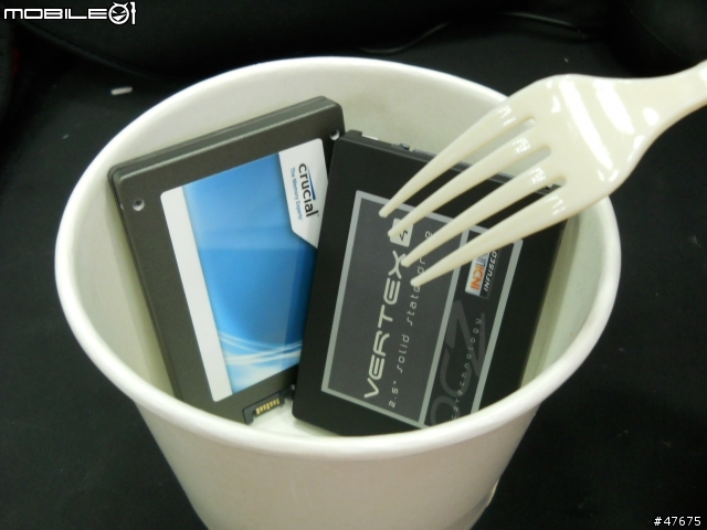 美光M4 256G VS OCZ vertex 4