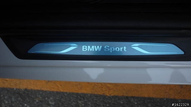 正式開箱文(圖都補上囉)7/13~320i sport 今天交車囉~!!