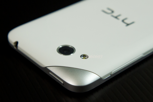 [開箱分享] HTC Desire VC 雙模雙待 (CDMA+GSM)