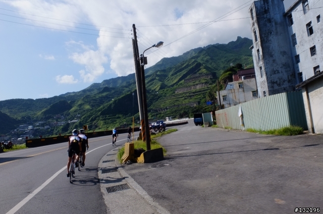 [練車] 北台灣黃金瀑布，晒的很開心的夏日推薦行程