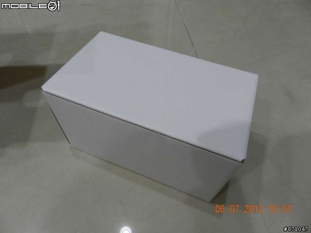 要買D5100卻買了D90...開箱--我的第一台DSLR