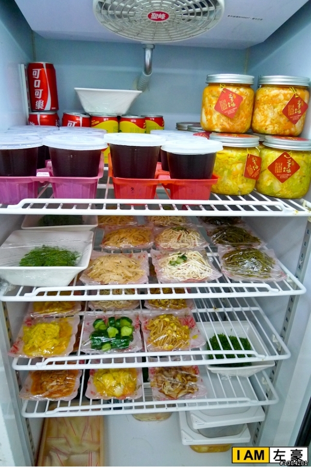[食記] 龍城湯包  (推龍城雞腿麵~)