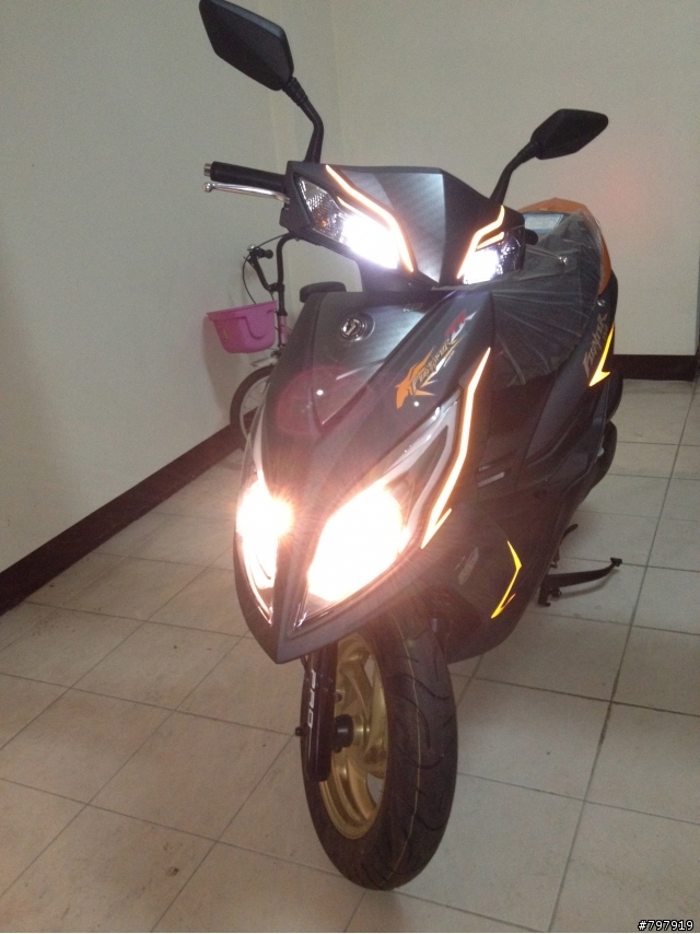 小弟的第一任小老婆:SYM New Fighter ZR 特仕版 開箱