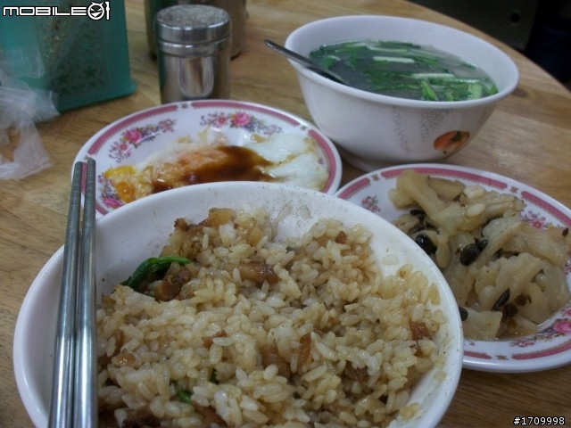 [美食推薦]隱身於新竹城隍廟中的美味....
