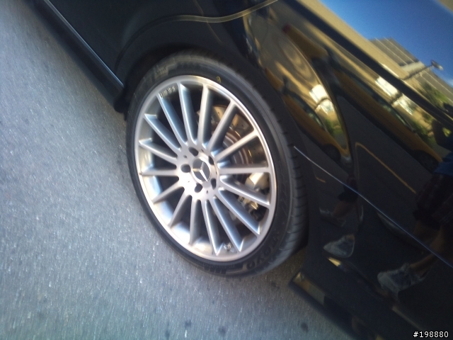 巧遇路邊C63 AMG