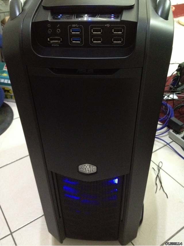 [開箱圖多]三年之後酷媽COSMOS II I7 3820與海盜船H100水冷的享受...