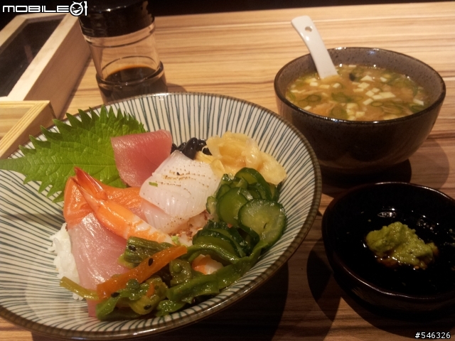 [台北] 八番堂 - 刺身、丼飯