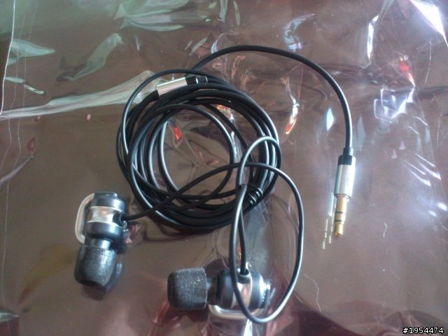 【開箱& 12樓-14小時小心得】水平配置 10mm 雙動圈 － 音茶楽 Flat4 -粋