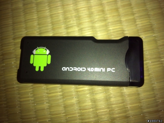 開箱～MK802 麻雀雖小但五臟俱全的迷你Android電腦