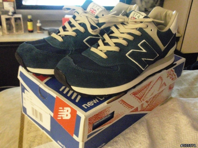 New Balance 574 Made In England + TOMS Canvas Classic Espadrilles