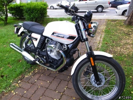 [開箱] (7/29更新) 就是愛復古風!! Moto Guzzi V7 Classic 圖多見諒!