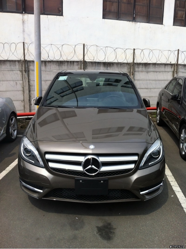 瞧見 B200CDI~