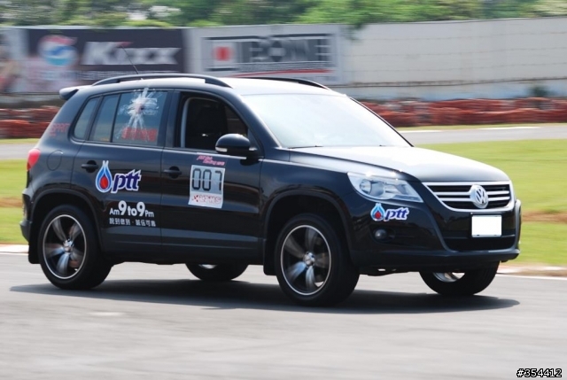 VW 福斯 TIGUAN  參加由太古標達在龍潭TIS賽車場所舉辦的ABT CLUB RACING !~61.8秒達成