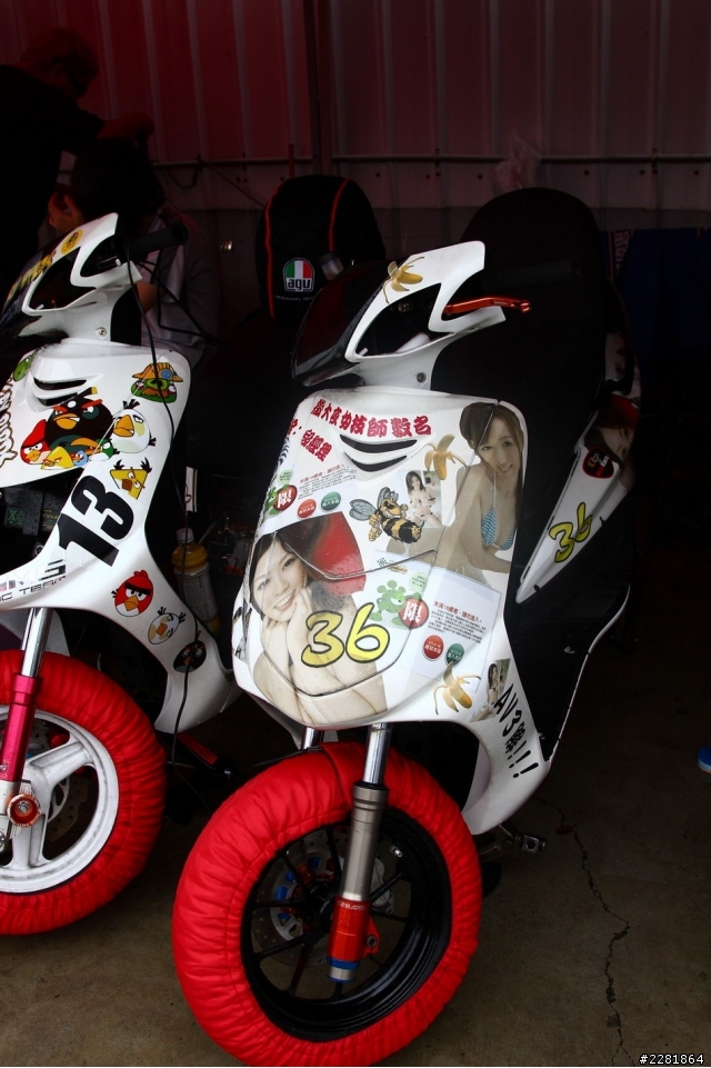 2012 TSR第三站 看車看妹好過癮 (補照片囉)