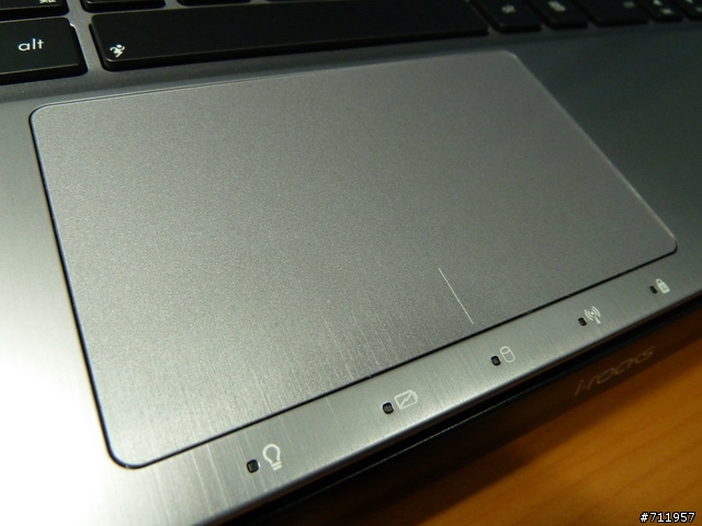 我的 ASUS U47VC 輕薄筆電