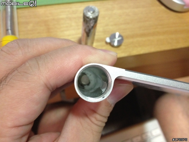 （已解決！！）3月才裝的電池毀了我的TRACKPAD