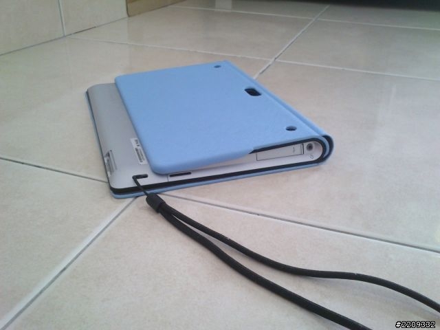 終於找到真正適合我sony tablet s 的套套了。