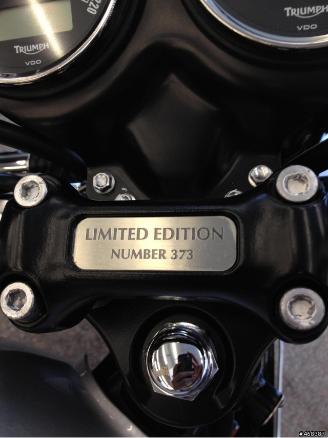 [開箱] 2012 Triumph T100 110周年特仕版