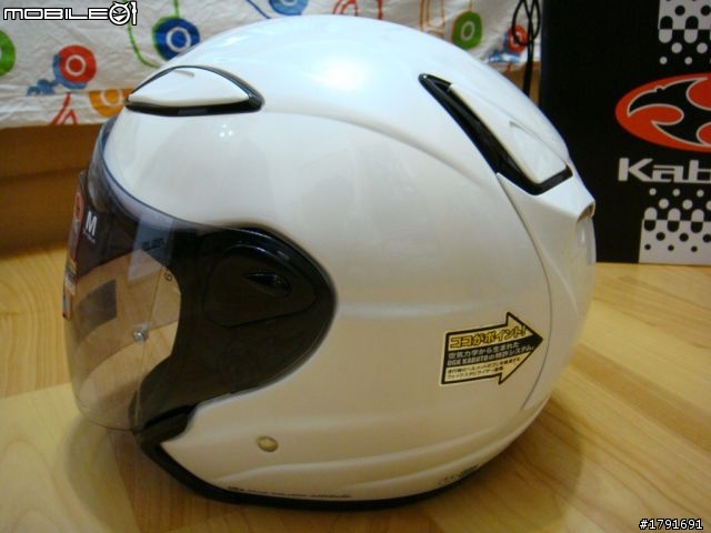 [開箱] 質感與實用3/4再進化– 全新OGK AVAND-II 素白