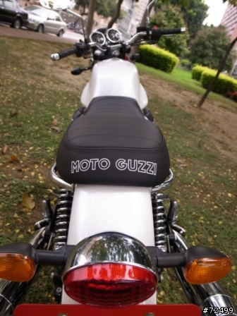 [開箱] (7/29更新) 就是愛復古風!! Moto Guzzi V7 Classic 圖多見諒!