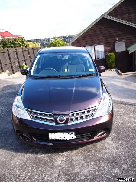 [新車開箱] Nissan Tiida 我的巧克力踢打!!
