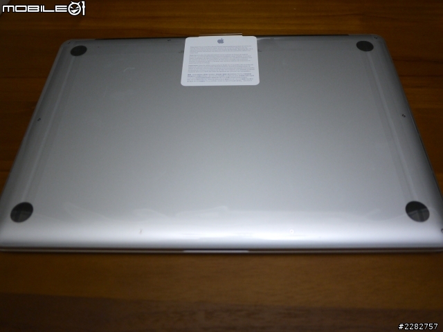 [更新]台灣在地發表的港版Retina MacBook Pro開箱