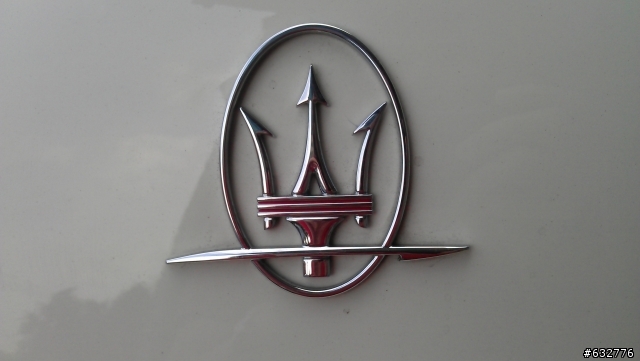 白Maserati