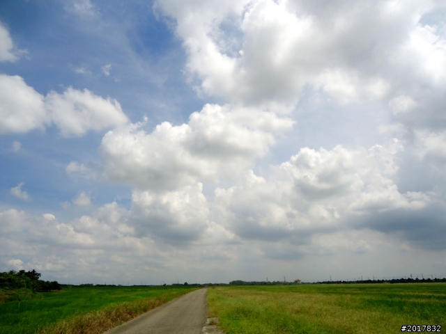 2012-7-10高雄燕巢惡地形絕地逢生險象之旅