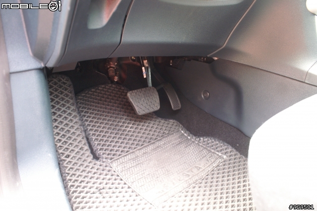 (新增影片)FORD FIESTA 24小時fun一夏免費體驗之全家出遊大溪與永安漁港一日遊^^