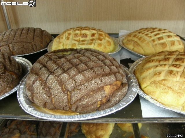 2012/7/11~~林內永光西點麵包店{出名的有夾蛋沙拉.爆漿大波蘿}