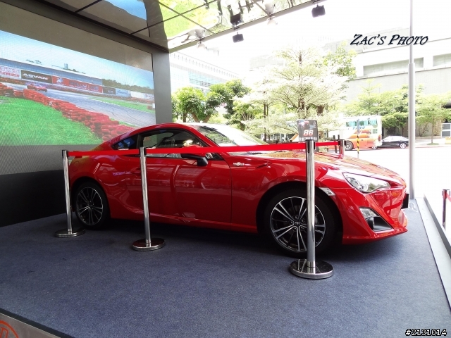 最近拍的車車