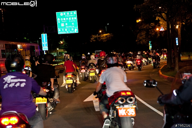 這天終於來臨！黃牌重機路權開放之夜