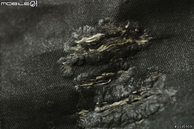 [傳說中的...]Dior Homme 04SS Destroyed 黑膠破褲