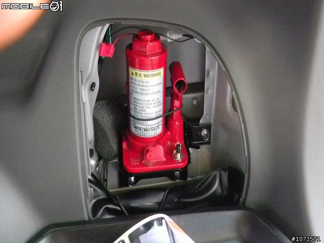 ZINGER 豪華型 領車啦~~~~